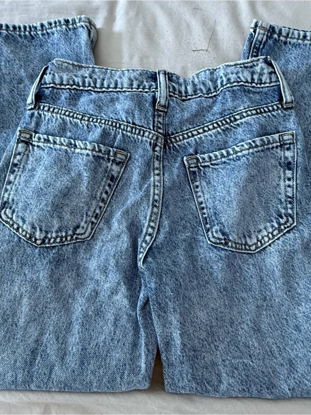 Gap Kids Low Stride Wide Leg Distressed Jeans‎ Girls Size 8 Light Wash Denim